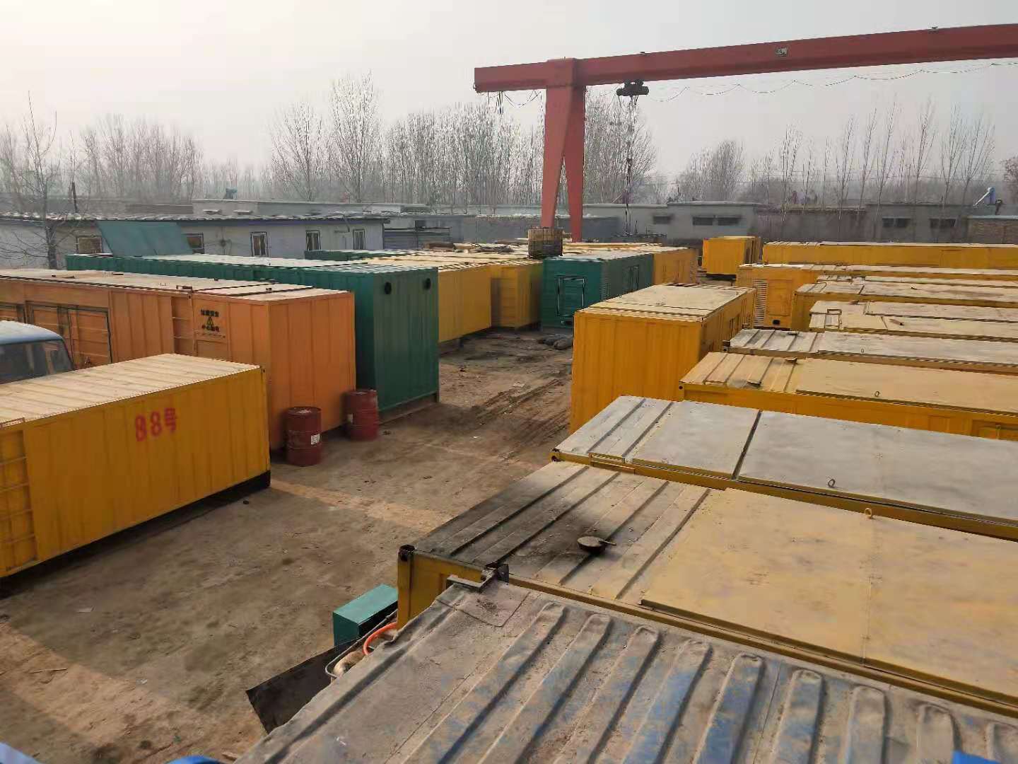 潘集租赁发电机-灰尘、风沙对柴油发电机组造成哪些不良影响？