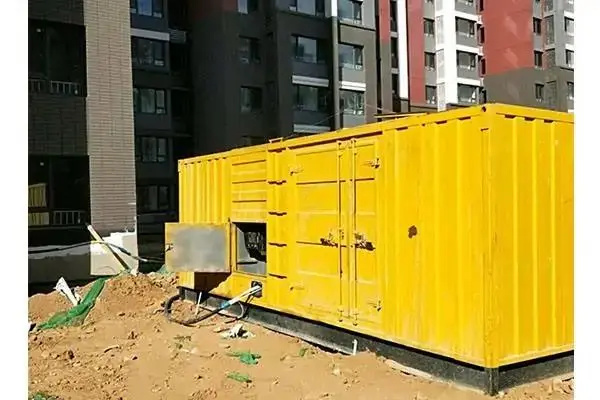 潘集发电机租赁中燃油压力过低会对发动机的哪些部件造成损坏？