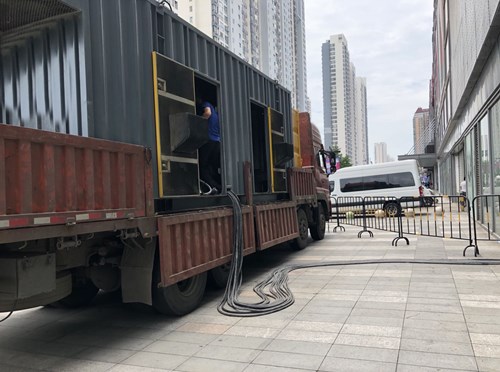 潘集柴油发电机空气滤清器在不同季节的更换周期是否有差异？