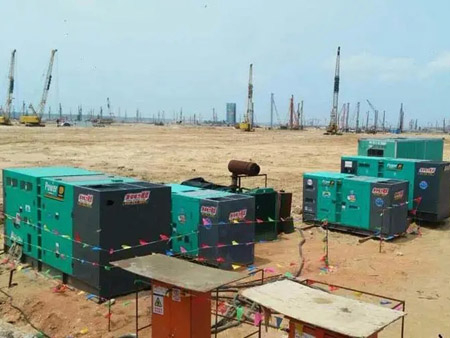 潘集测量水冷式机油散热器密封件尺寸的具体步骤是什么？