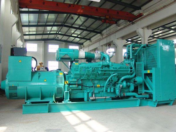 潘集影响800KW发电机组油耗的因素有哪些？